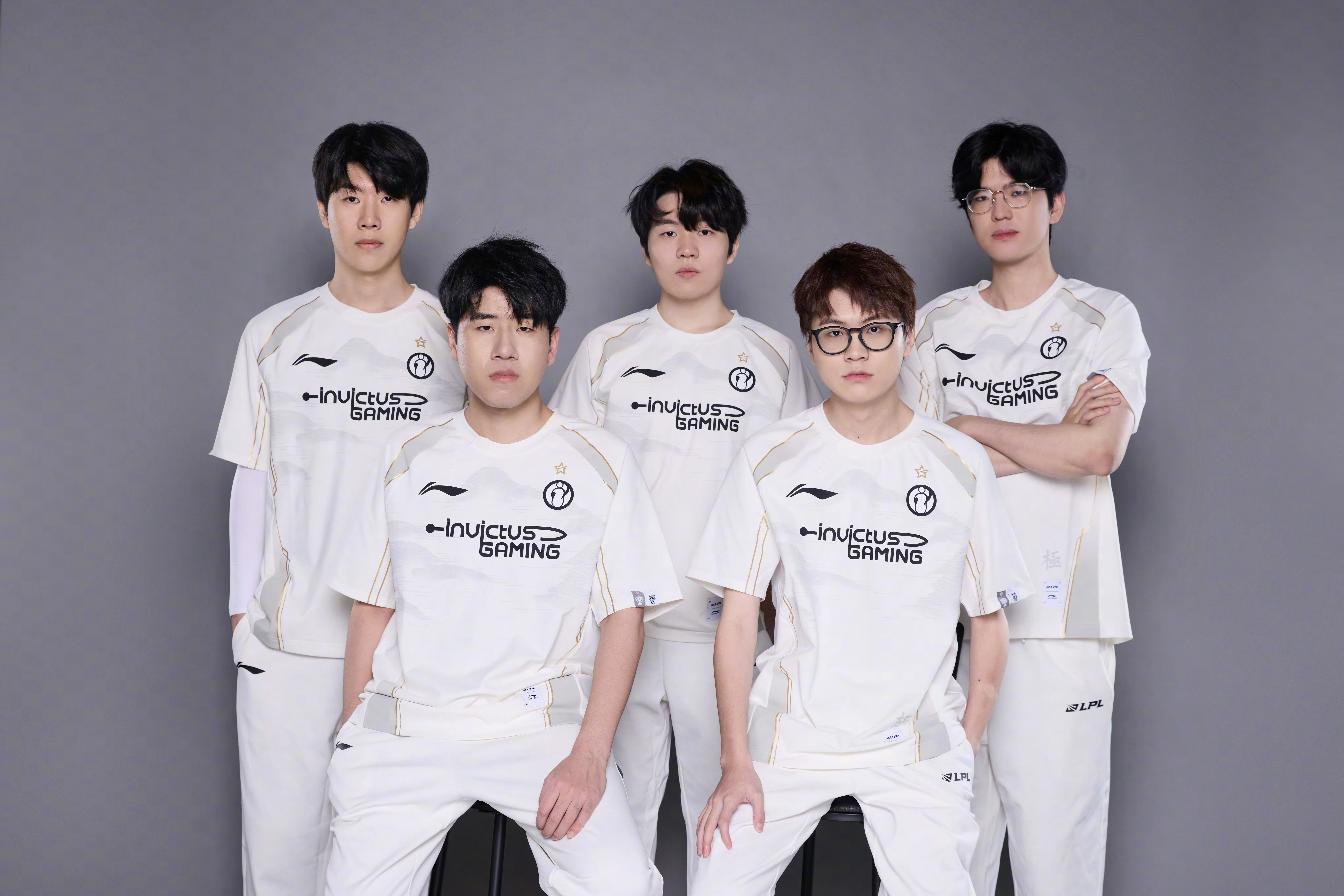 Uzi新星重返赛场表现突出，IG前途光明！观众掌声雷动的简单介绍-开云